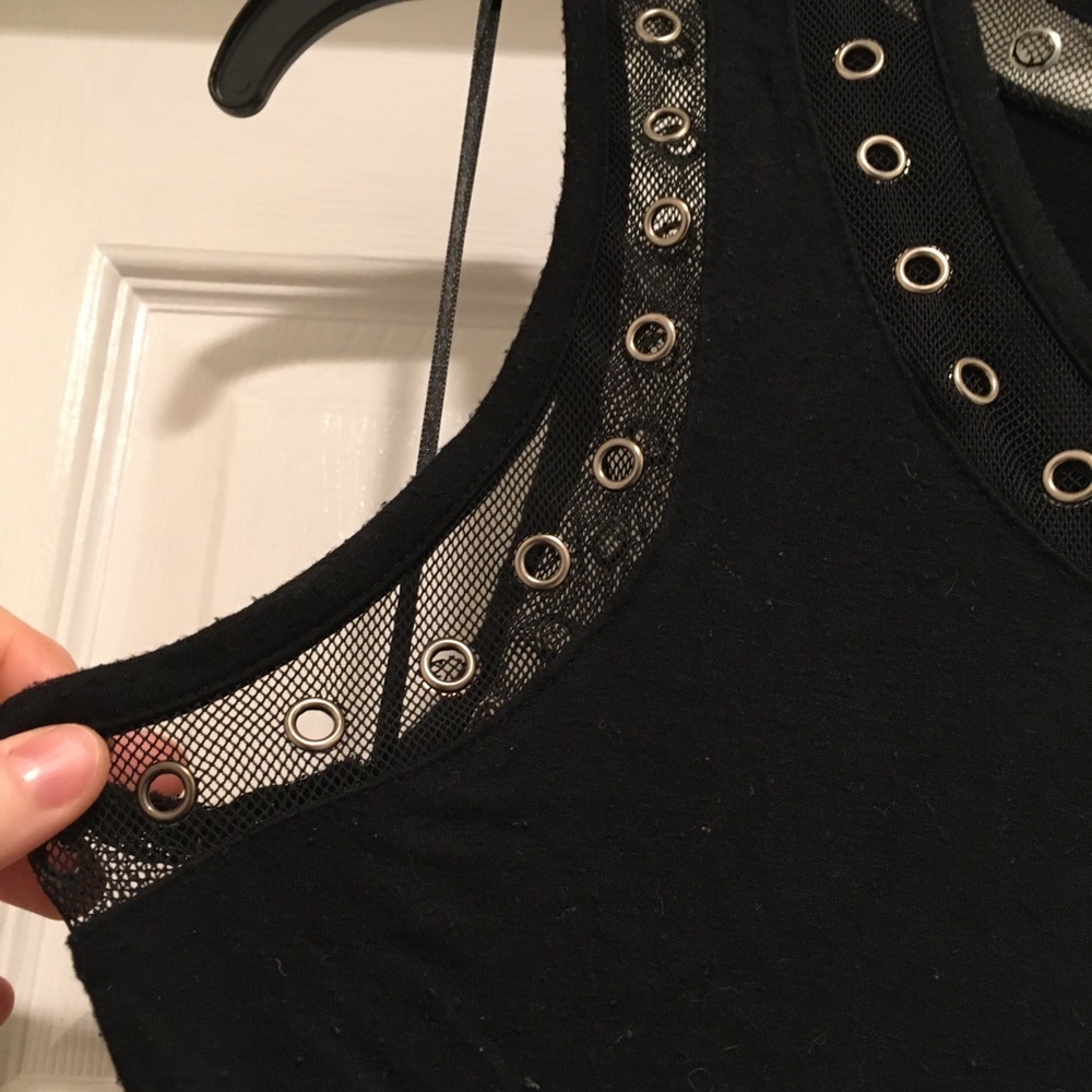 Black tunic - Picture 2 of 4